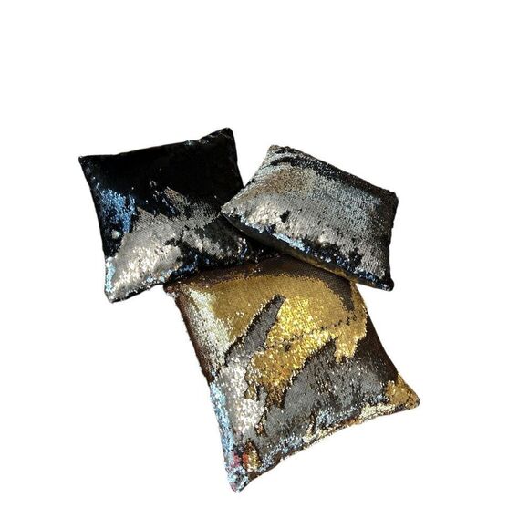 Gold Silver Black REVERSIBLE SEQUIN THROW PILLOWs Set Of 3 (1) 17” (2) 14” - Picture 1 of 5